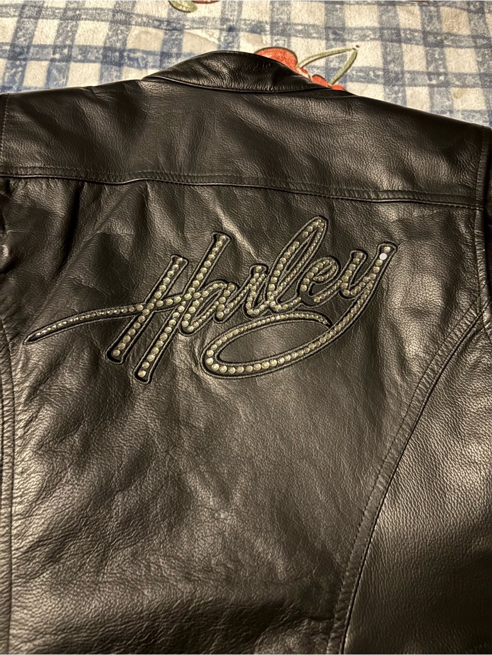 Harley-Davidson Black Leather Moto Jacket with Zip Pockets, cafe racer style